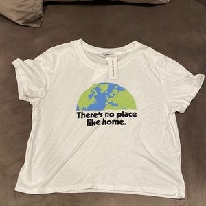 Earth shirt cropped